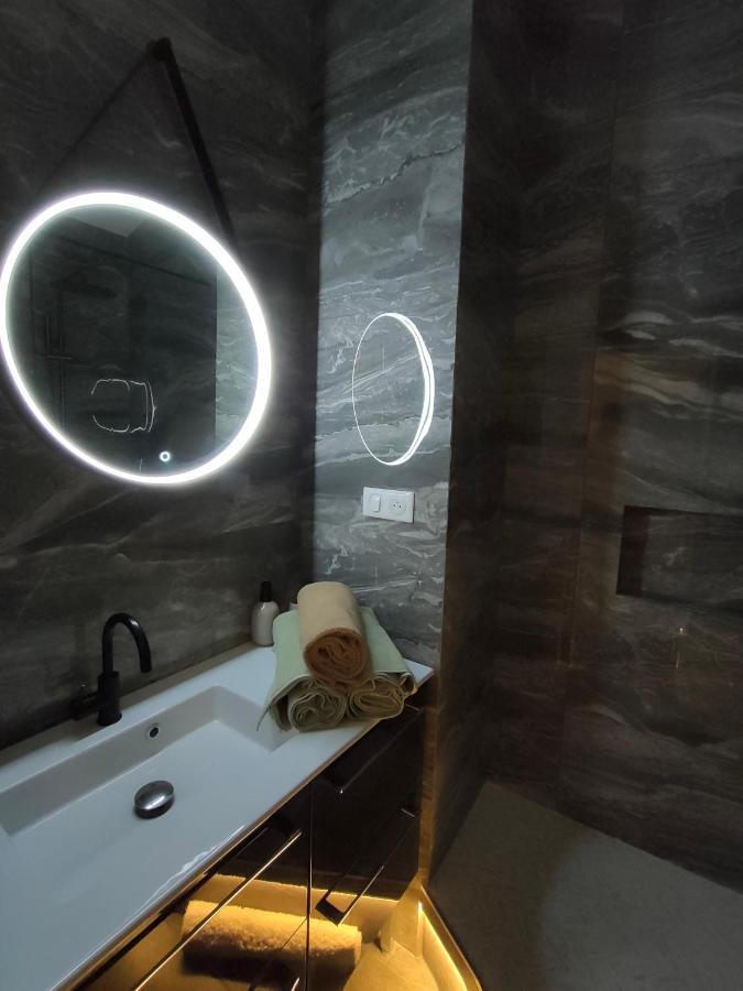 Joli Appartement Port De نيس المظهر الخارجي الصورة